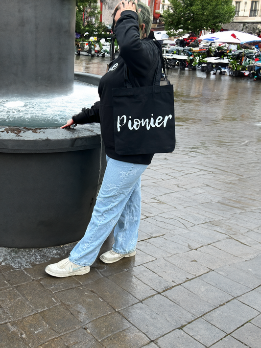 Pionier Tote Bag – Offizielles Fabrice Richter-Reichhelm Merchandise